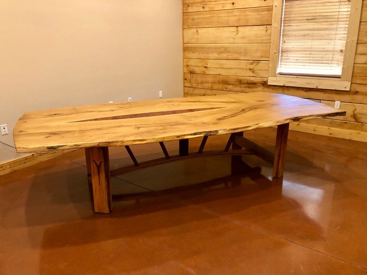 Woods of Wisdom creates custom well built solid wood furniture for the greater Kentucky area to include Elizabethtown, Louisville, and Lexington. All items are hand made to meet our customers needs.   